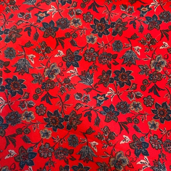 Red Floral Hollister Skirt - Picture 2 of 3